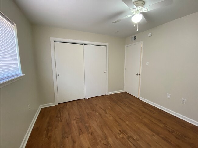 Photo - 130 Oyster Creek Dr Unit 22
