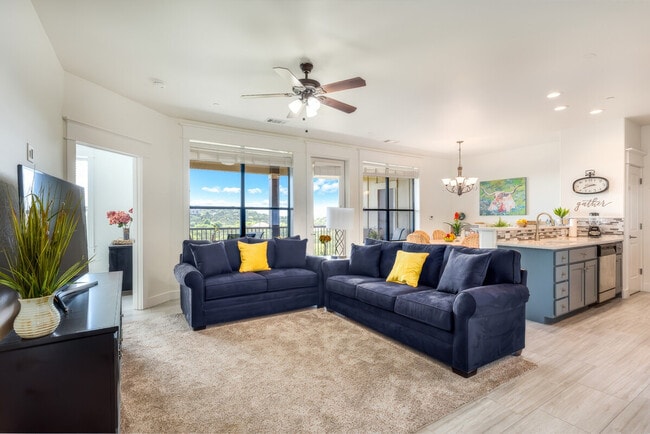 Building Photo - 17901 Edgewood Way Unit SI ID1498587P