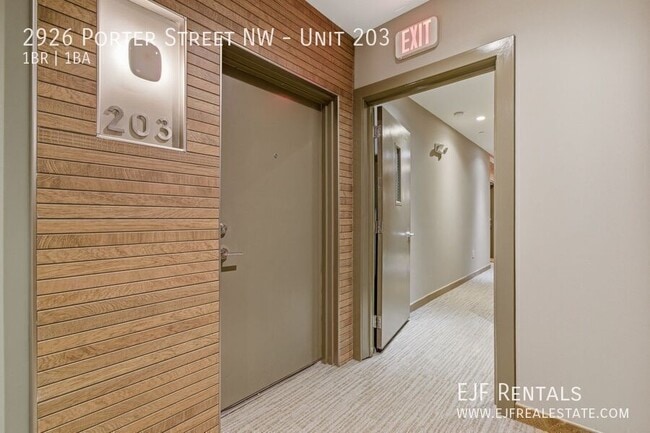 Photo - 2926 Porter St NW Unit 203