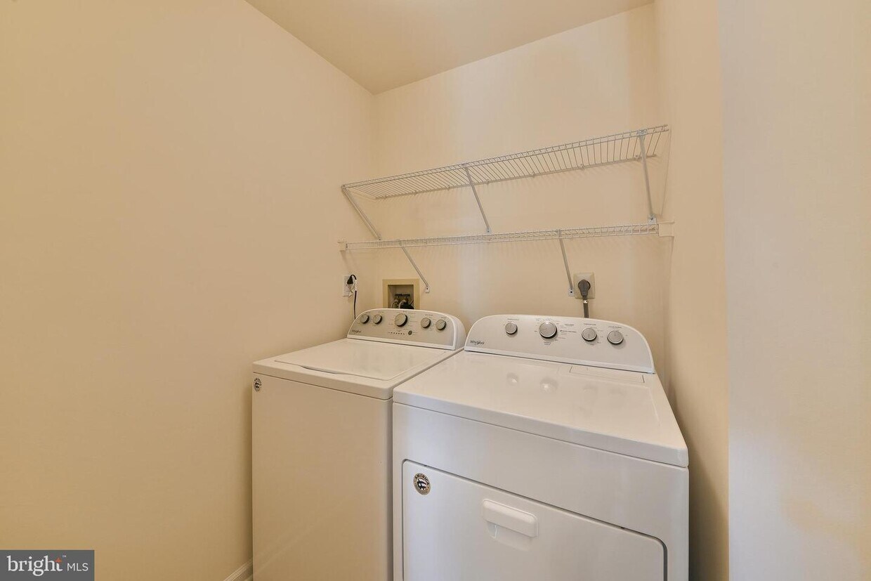 Photo - 134 Yorkshire Way (Hatboro, PA)
