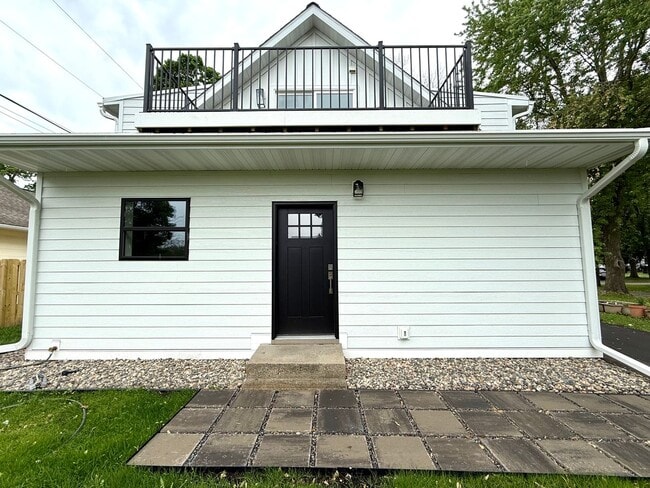 Photo - Stunning 3BR/3BA Orono Home Available 8/15. Walk to Lake Minnetonka!