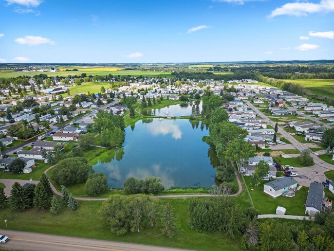 Building Photo - Parkland Village