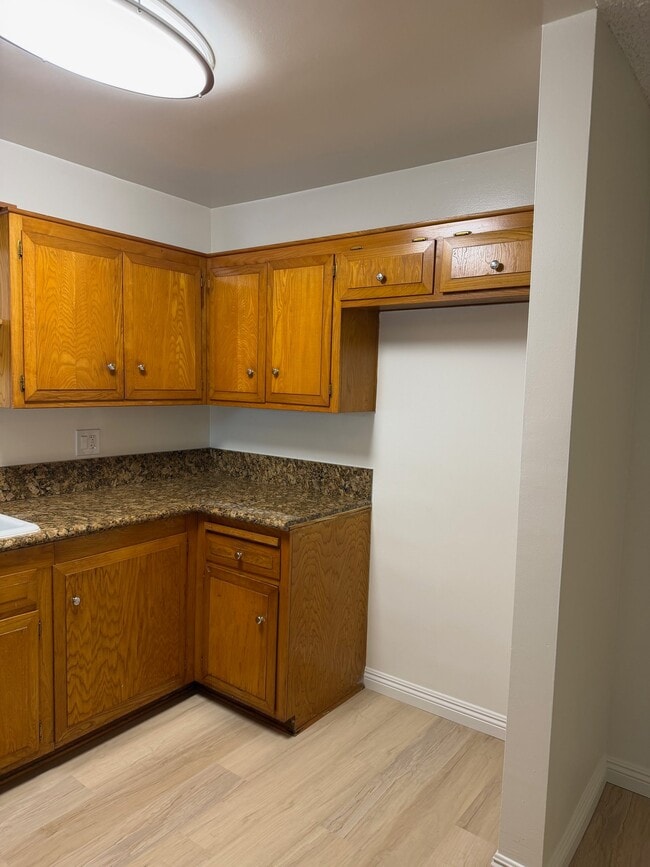 Photo - 3546 Del Amo Blvd Unit 9