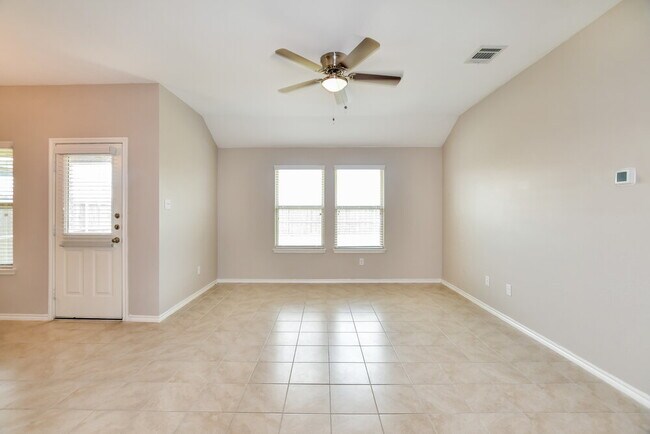 Photo - 965 Corbitt Ln House