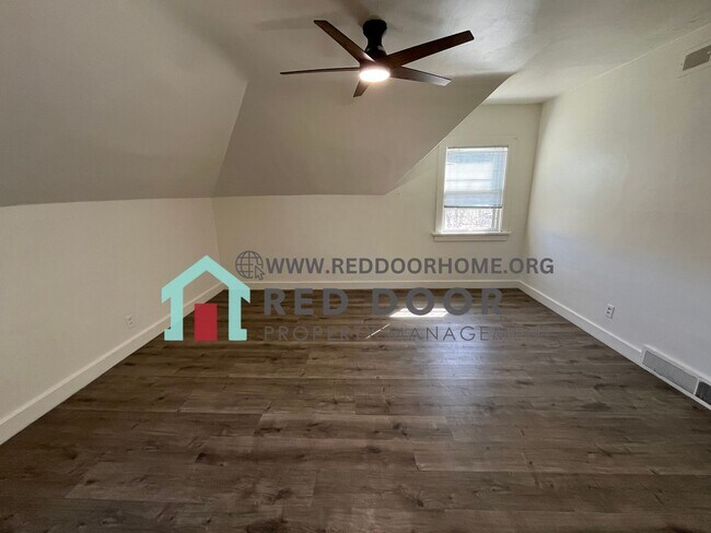 Photo - 412 8th St N Unidad Apartment 3