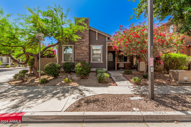 Photo - 18904 N 43rd Way Condo