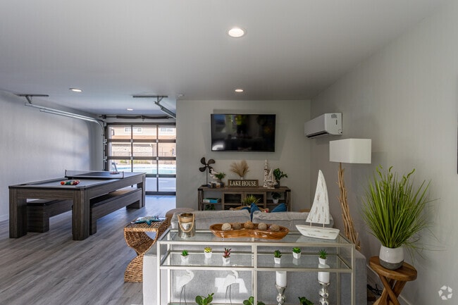 Resident Lounge