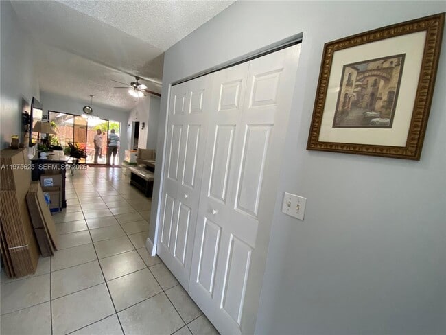Photo - 13707 SW 51st Terrace