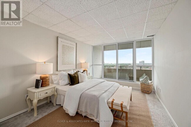 Photo - Spacious 3-Bedroom, 2-Bathroom Downtown Unit Unit 1901