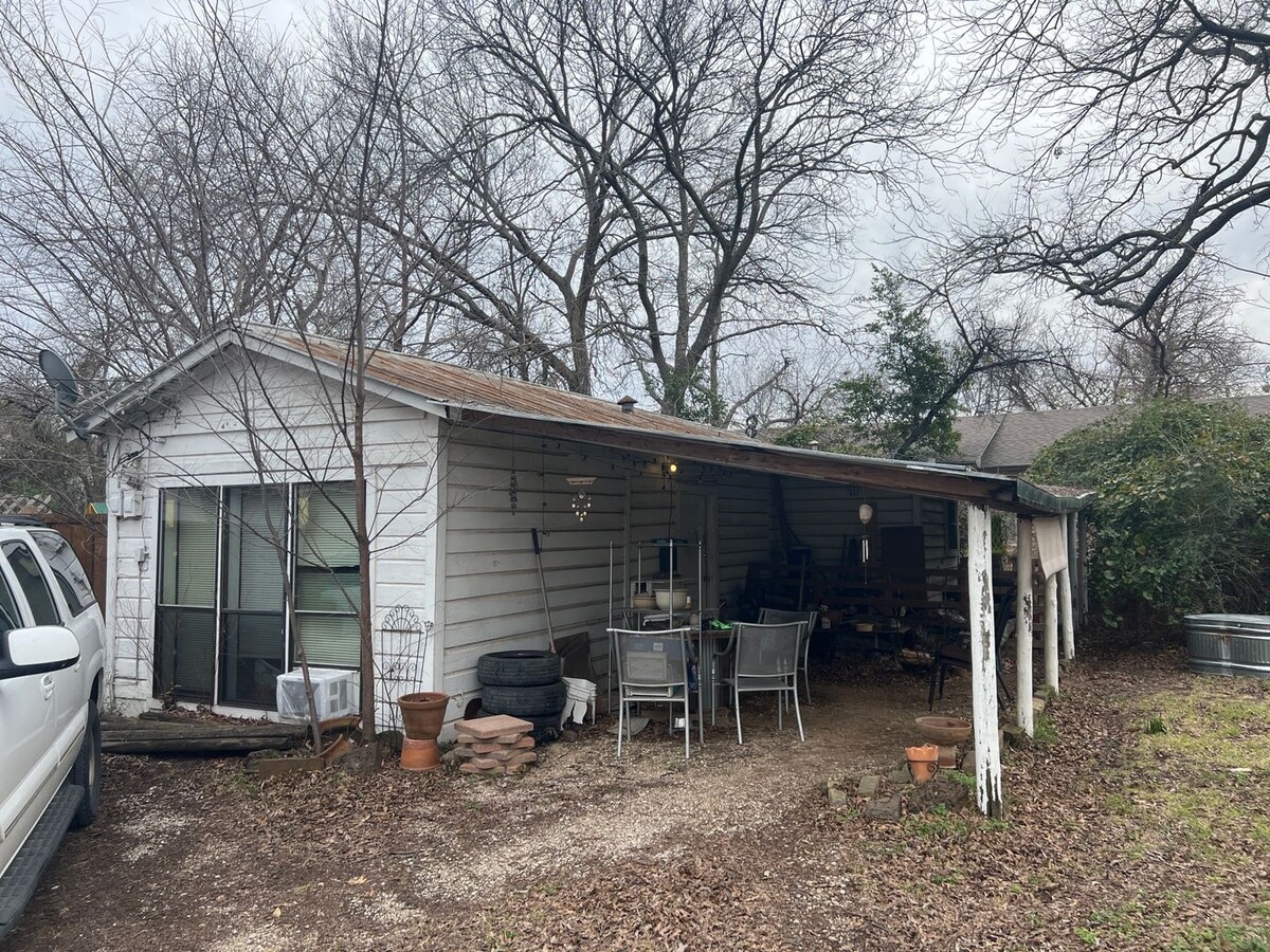 Photo - 110 Peach St Unit 1