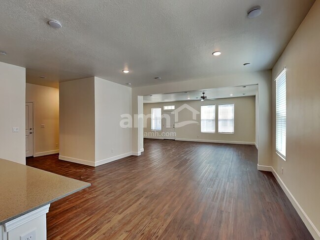 Photo - 6032 W Copperhawk Drive