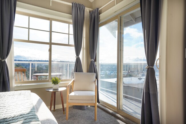 Photo - 115 N 46th St