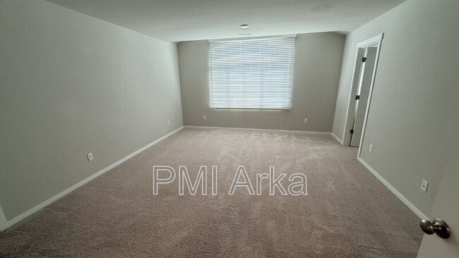Photo - 10823 32nd St NE