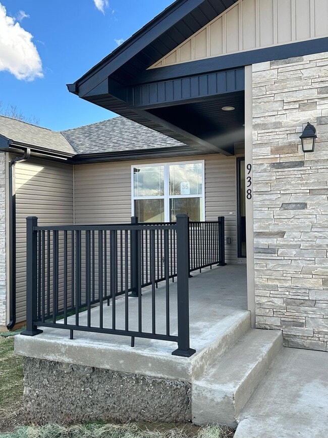 Photo - NEW CONSTRUCTION 5 Bed 3 Bath w/ Walk Out Basement Waynesville School District