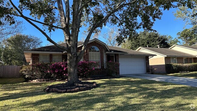 Building Photo - 2414 Longleaf Pines Ln Rental