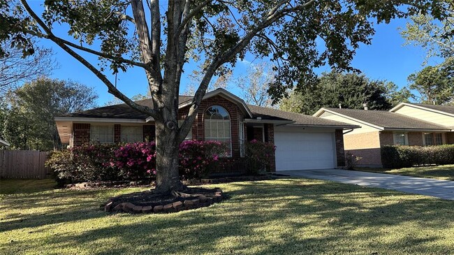 Photo - 2414 Longleaf Pines Ln House