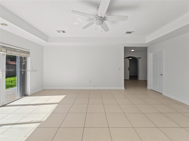 22963 SW 113 Passage
