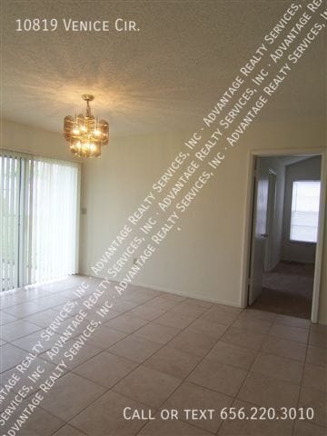 Photo - 10819 Venice Cir