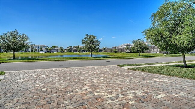 Photo - 16905 Sweetwater Village Dr