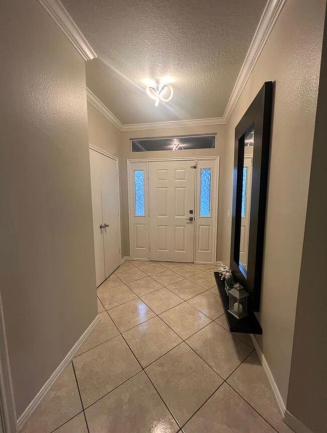 Photo - 18710 Sandelford Dr