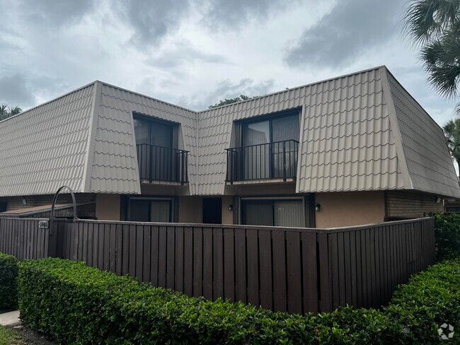 Building Photo - 6703 67th Way Rental