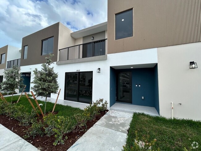 Building Photo - 14625 SW 262nd St Unit 1 Rental