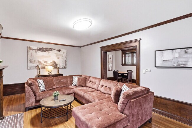 Photo - Furnished 10-Bedroom Single-Family Home in Buffalo