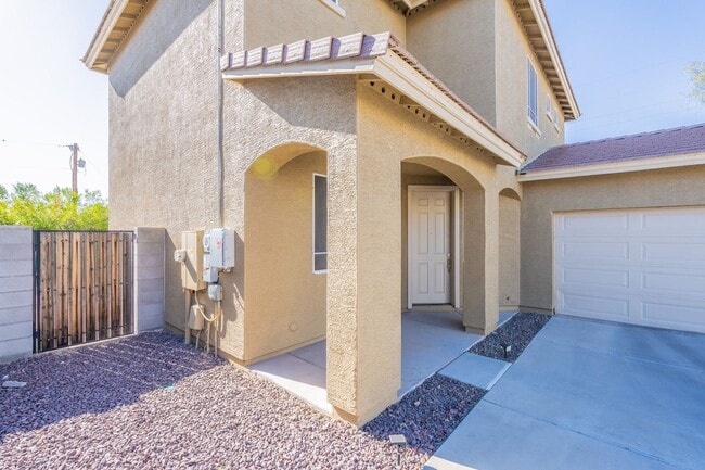 Photo - Spacious 4 Bed 2.5 Ba in Gated Community