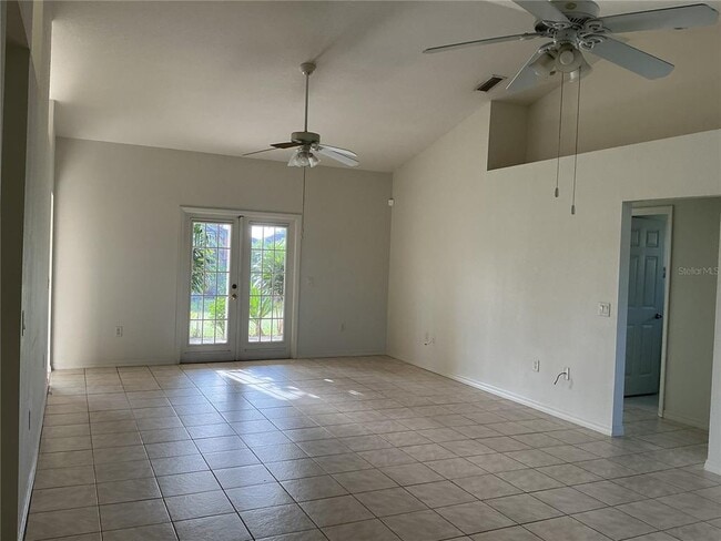 Photo - 2700 S Biscayne Dr