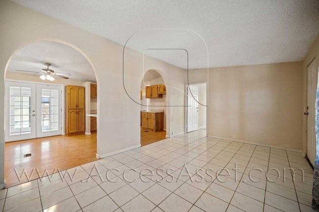 Photo - Charming 4 Bed/2.5 Bath Home With Spacious Backyard And Gated Entrance!