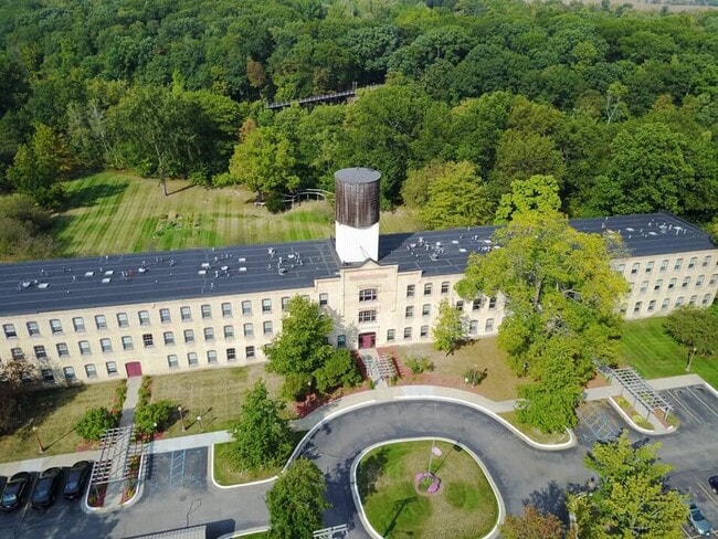 A Bird’s Eye View of Riverwalk