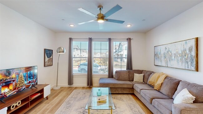 Photo - 4106 Hartley Wy