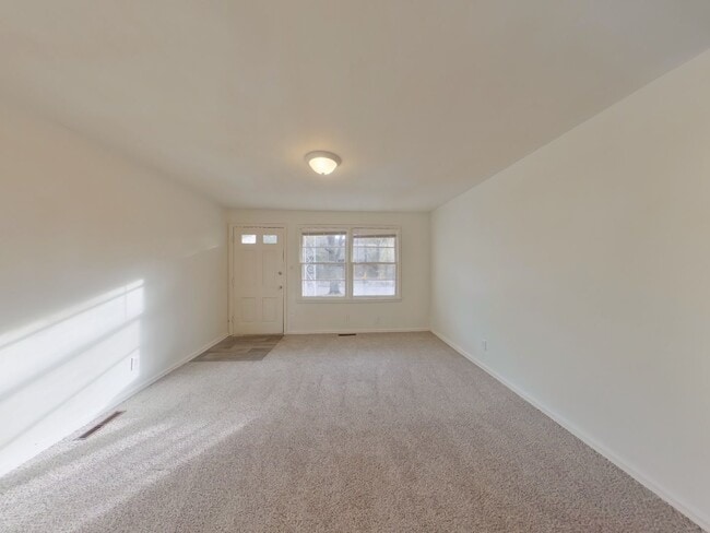 Photo - 3 Bedroom Home