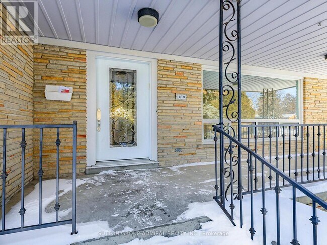 Photo - 129 Crestwood Rd