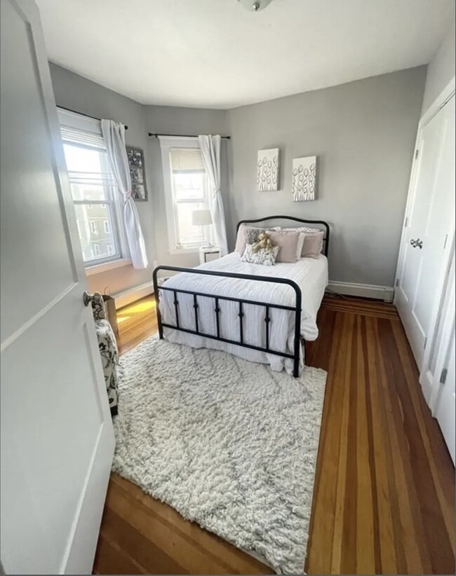 Photo - 24 Belknap St Apartments Unit 3