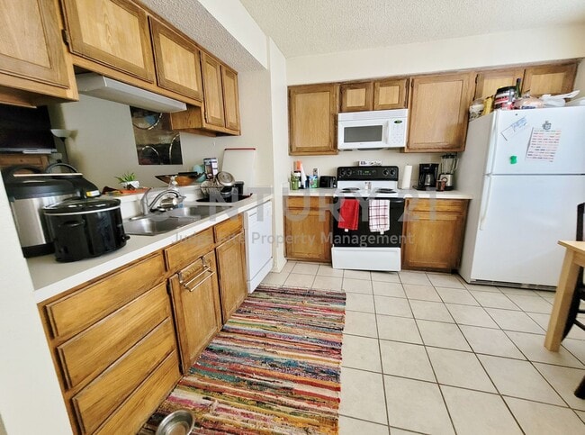Photo - Well-Maintained 2-Story 2/2.5 Condo Within Walking Distance to UNT!