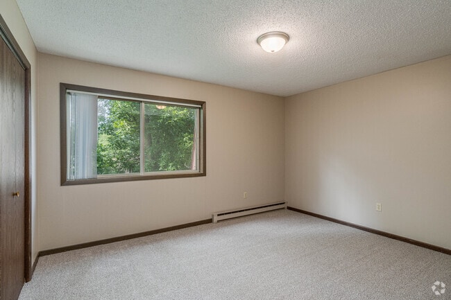 2BR,1BA-970SF - Primary Bedroom