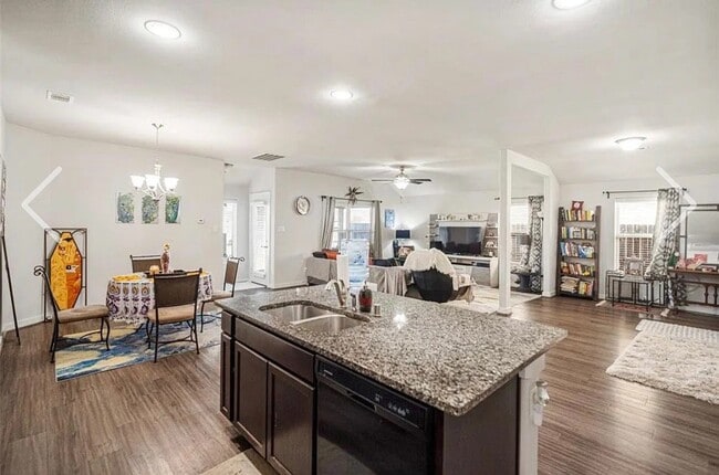 Photo - 15419 Royce Holly Dr