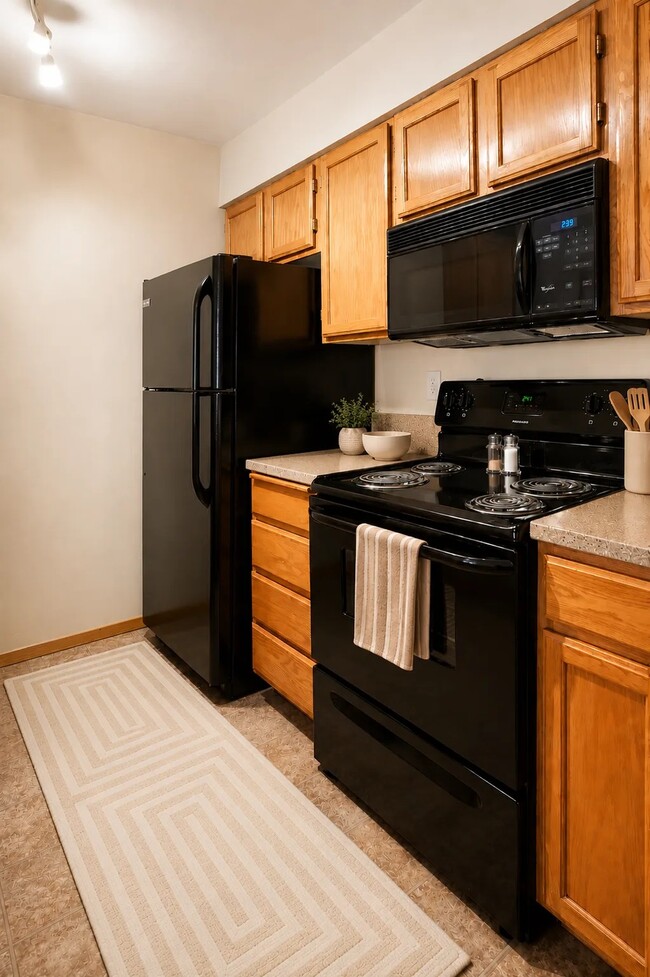 Ashton Apartments
