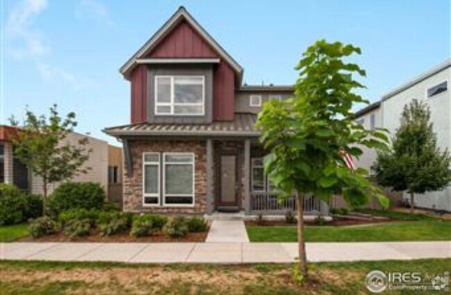 Building Photo - STUNNING 2 STORY SMART HOME IN LOUISVILLE