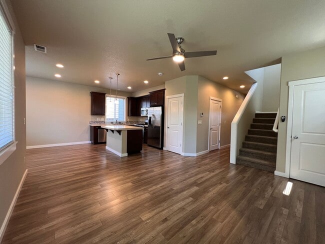Photo - 503 N 41st Pl