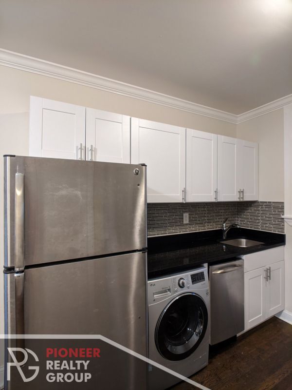 Photo - 1056 W Lill Ave Unit 2