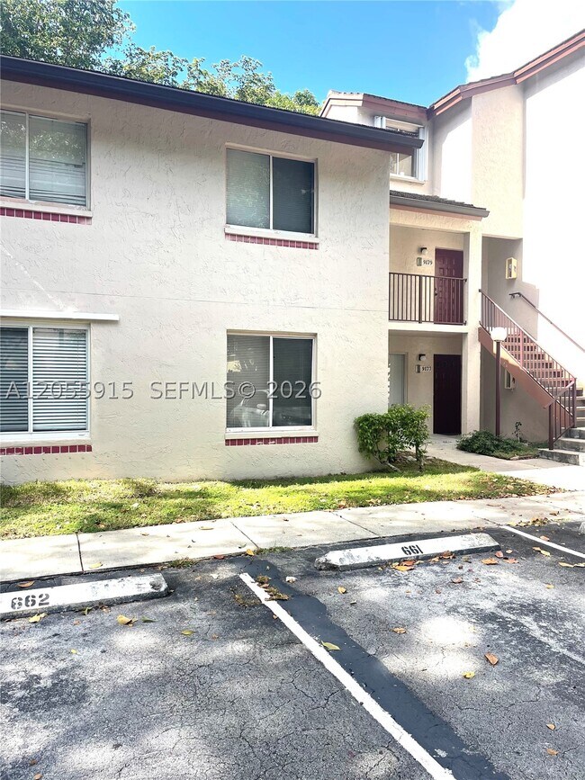 Building Photo - 9181 SW 138th Pl Unit 9181