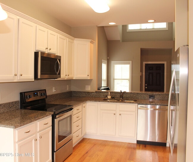 Photo - 16 Cypress Cir