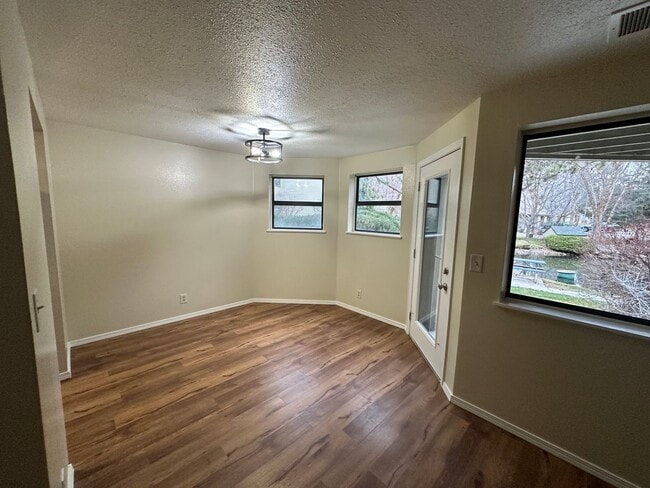 Photo - Beautifully Renovated Townhome at Woodvine