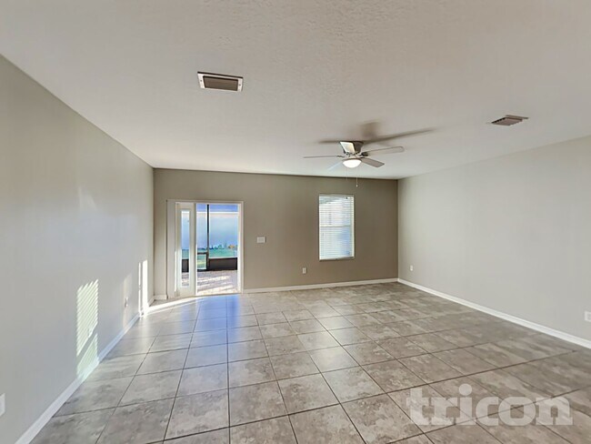 Photo - 1609 Redmond Brook Ln