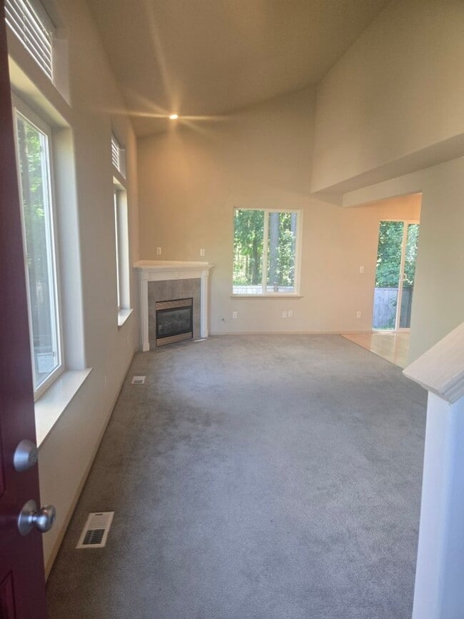 Photo - 3bd/2.5ba Maple Valley Home