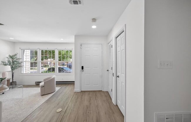 Photo - 12552 Kempston Ln