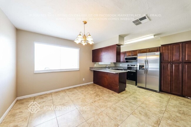 Photo - 4753 N 70th Ave