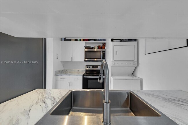 Photo - 333 SW 86th Ave Unit 206